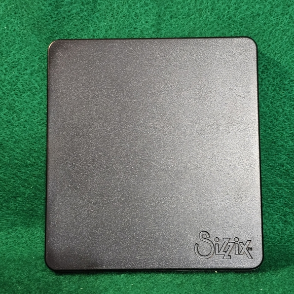 Sizzix Bigz Die Animal Dress Ups Monkey #655438 - Picture 5 of 11